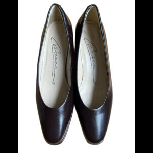 Vintage Caressa Deep Red Leather Pumps Size 7 2" Heels Work Office Classic